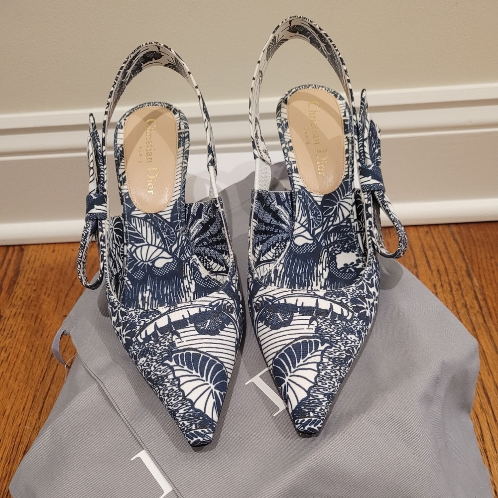 100% Authentic Dior Sweet D Slingback Pumps 36.5